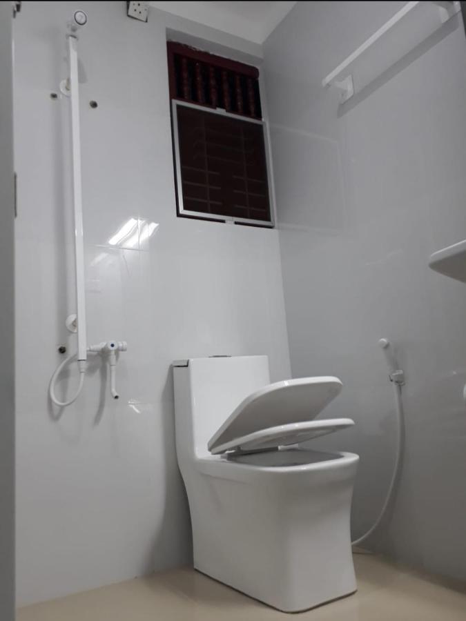 Brinthavanam Days Inn Jaffna Exterior photo