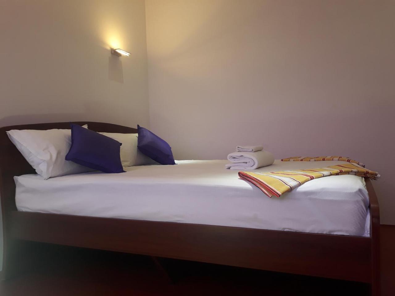 Brinthavanam Days Inn Jaffna Exterior photo